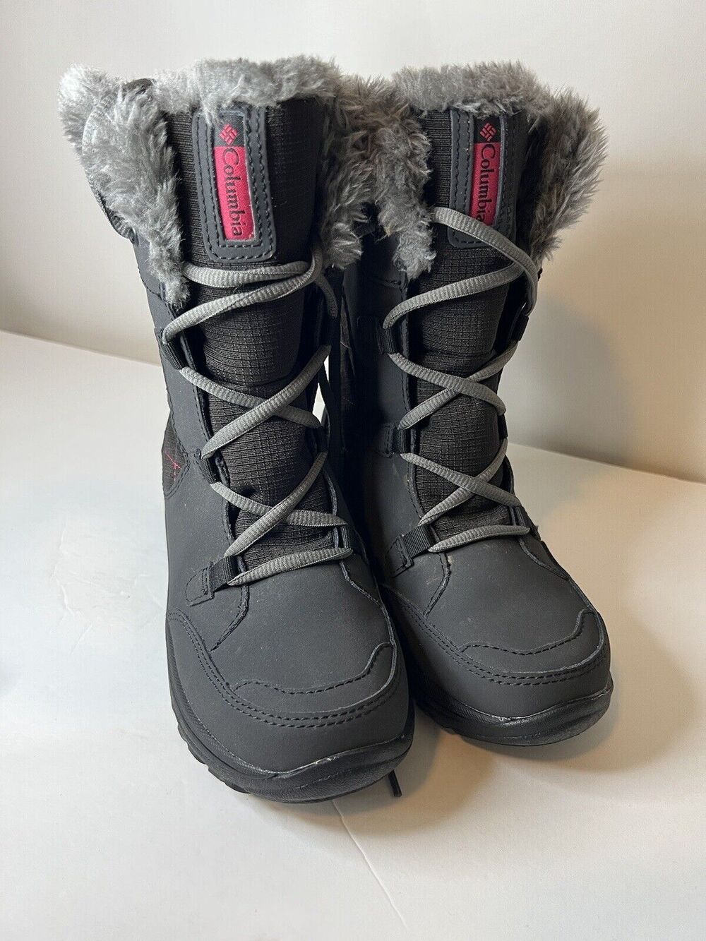 Columbia Size 4 Youth Black/Grey Faux Fur/Pink Trim